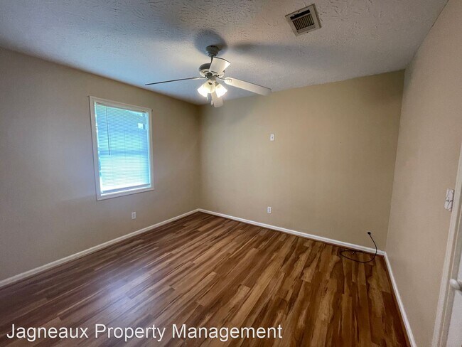 Building Photo - 3 br, 2 bath House - 1201 Newt Hodges Rd