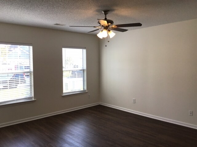 Building Photo - 135 Tyron Rd