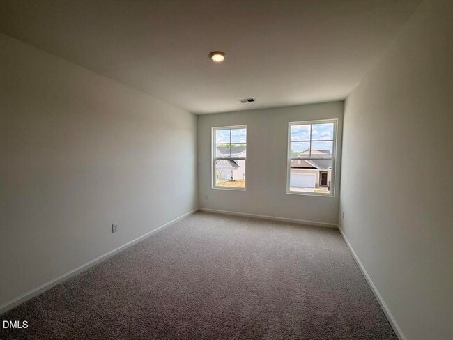 Building Photo - 134 Blossom Fld Wy