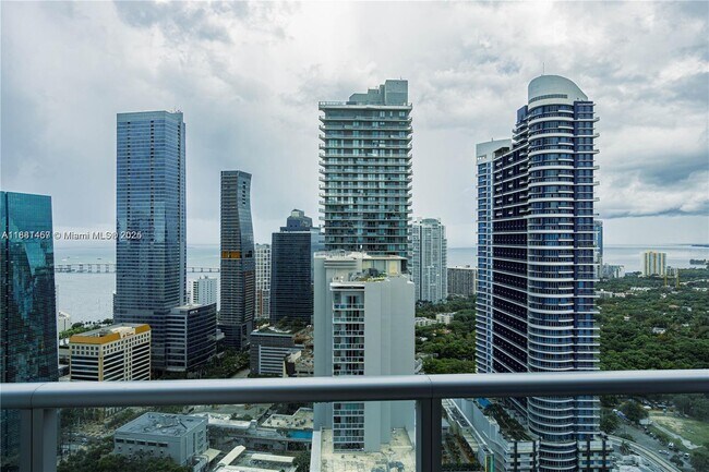 Building Photo - 1100 S Miami Ave
