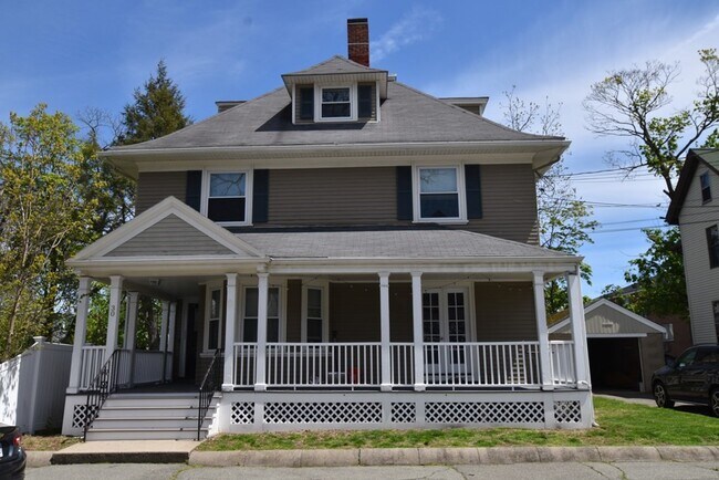 Primary Photo - 30 Appleton St