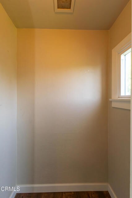 Building Photo - 854 Oneonta Dr