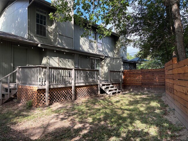 Building Photo - 1400 Vista Ridge Cove