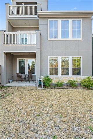 Building Photo - 2053 White Grove Dr