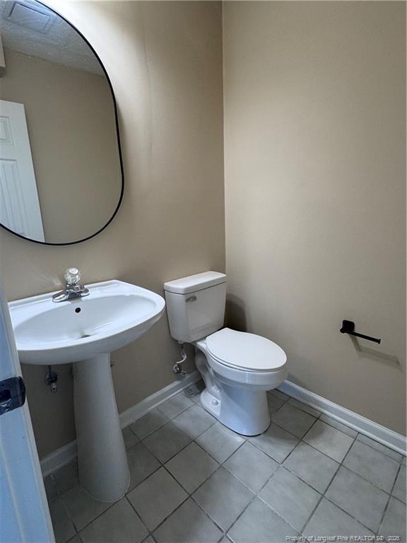 Building Photo - 1535 Londonderry Pl