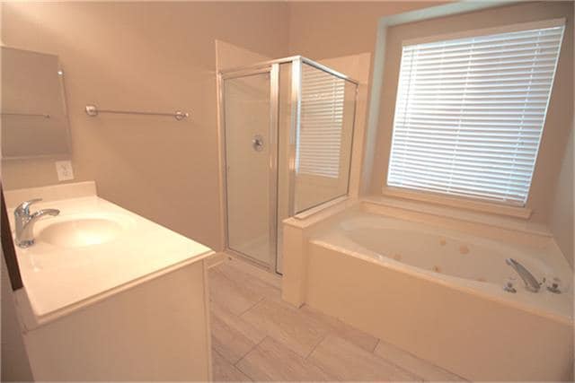 Building Photo - 3714 Sheldon Dr