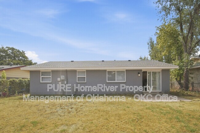 Building Photo - 2721 SE 49th St