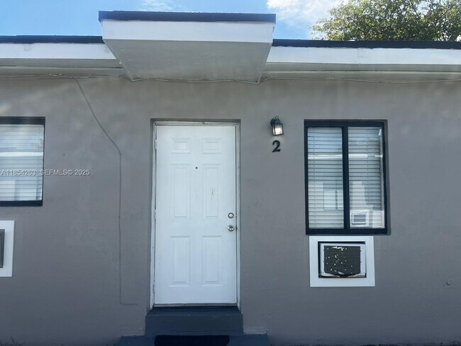 Building Photo - 2090 NW 31st St