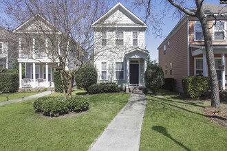 Building Photo - 192 Palmetto Park Cir