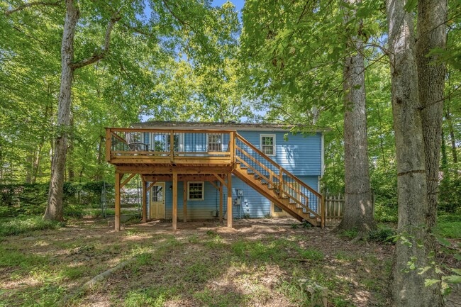 Building Photo - Lovely 3 bedroom, 1 1/2 bathroom home in G...