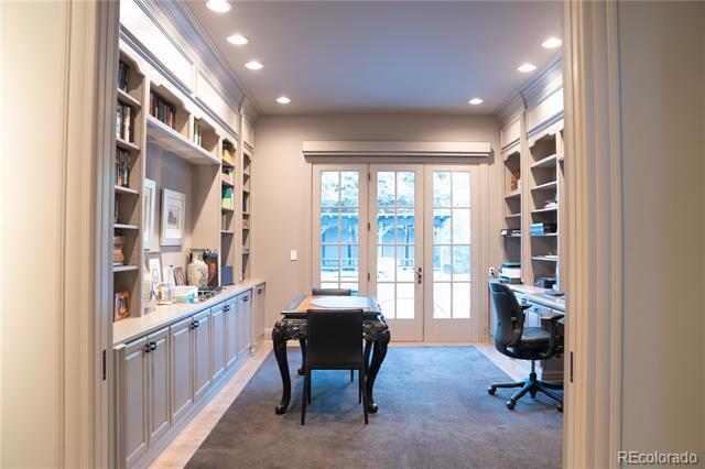 Building Photo - 190 S Glencoe St