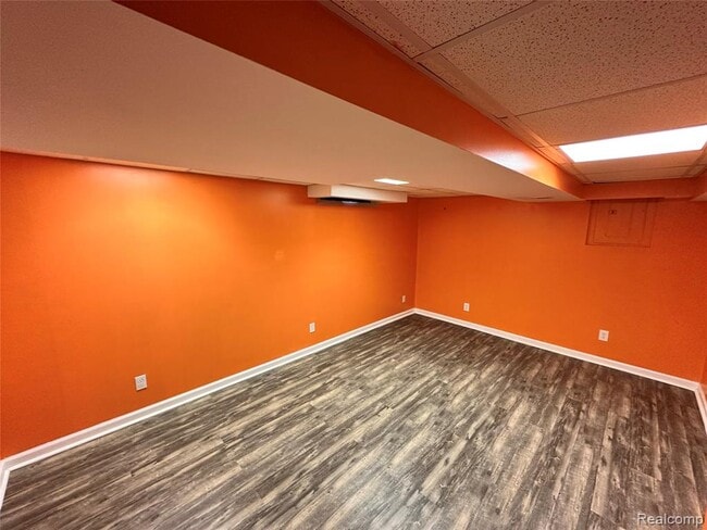 Building Photo - 41729 Broquet Dr