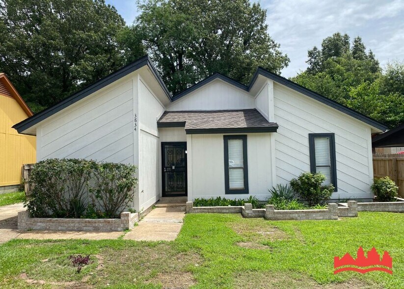 Building Photo - 3834 Cedar Path Dr