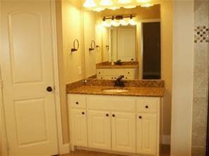 Building Photo - 512 Heath Ln