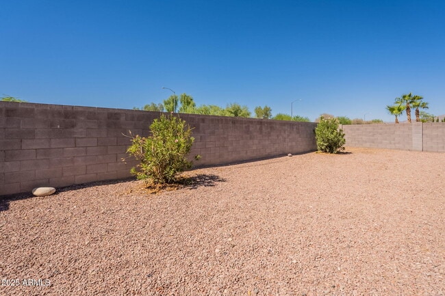Building Photo - 17303 W Carmen Dr