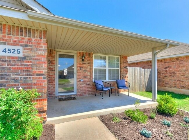 Building Photo - 4525 SE 81st St