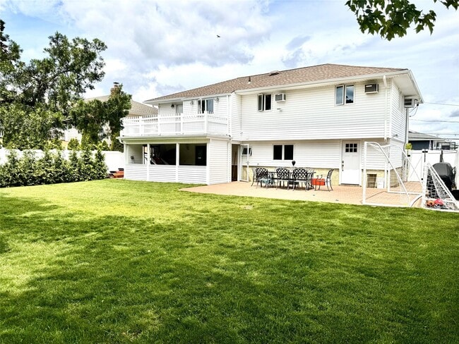 Building Photo - 159 Harris Dr