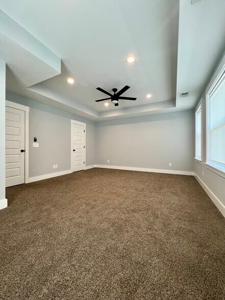 Master Bedroom - 530 Paragon Mills Rd