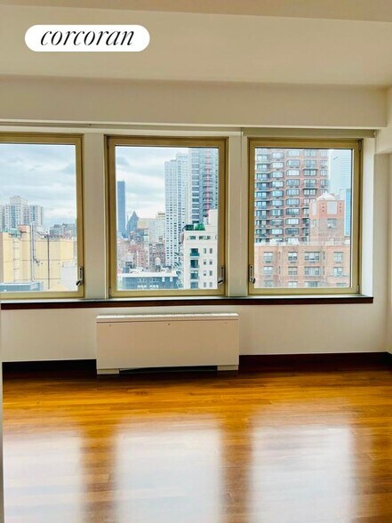 Building Photo - 305 E 63rd St