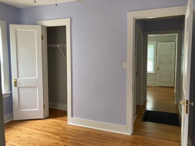 Building Photo - Rental Amount REDUCED!