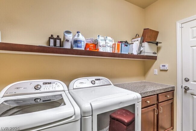 Building Photo - 6437 Grand Mayne Ct