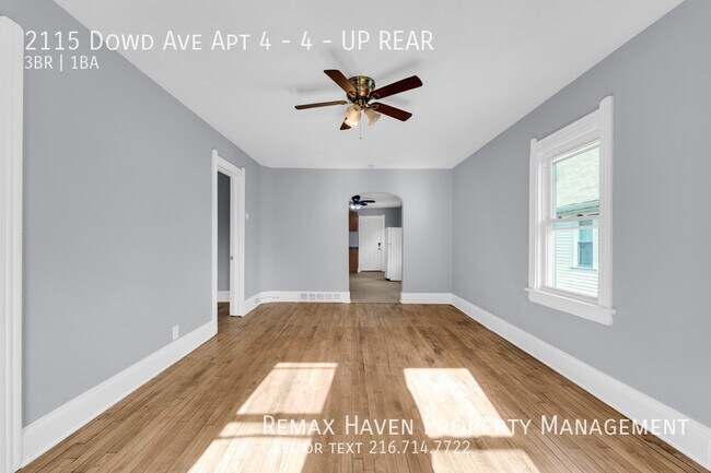 Building Photo - 2115 Dowd Ave