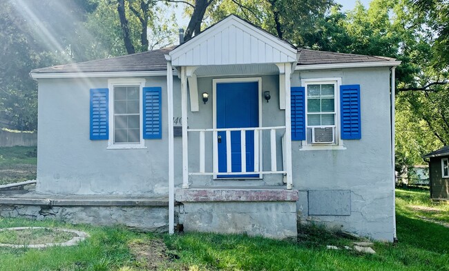 Primary Photo - 11403 E 10th St S