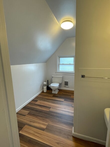 bathroom view 1 - 12 Church St