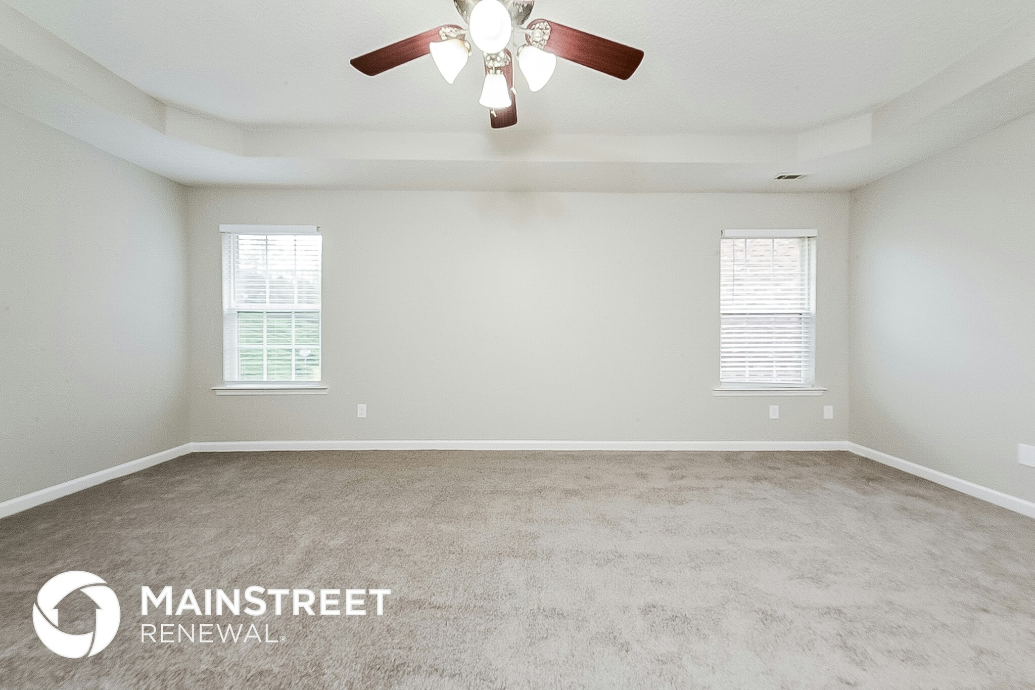 Building Photo - 520 Hansen Dr