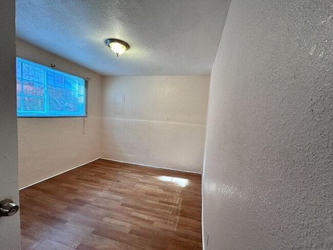 Building Photo - 767 Woodland Rd