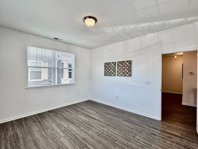 Building Photo - Available NOW! 1st Time Rental! Water, Sewer Trash, Landscaping, Community Pool Included!