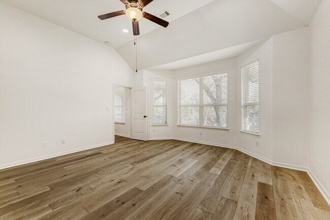 Building Photo - 5013 Pyrenees Pass