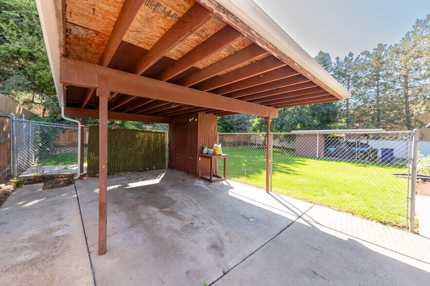 Covered parking/small storage - 5085 S 2870 E