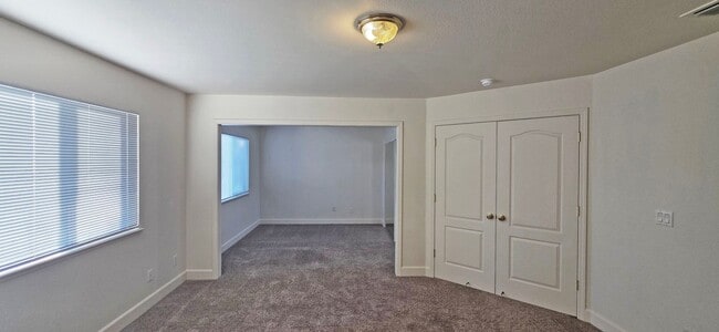 Building Photo - 1498 Cedarbrook Rd