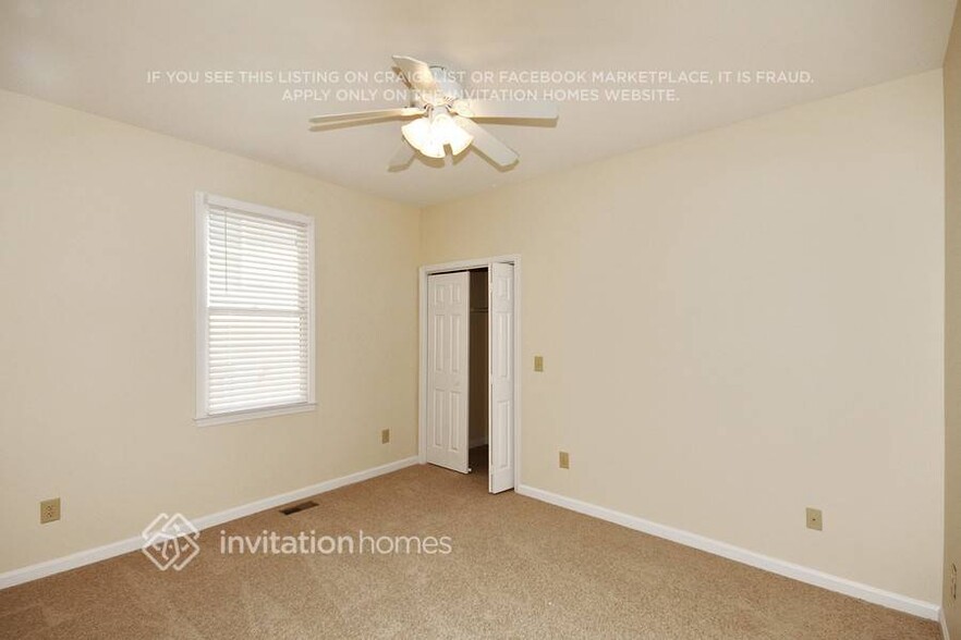 Building Photo - 503 Autumn Ridge Dr