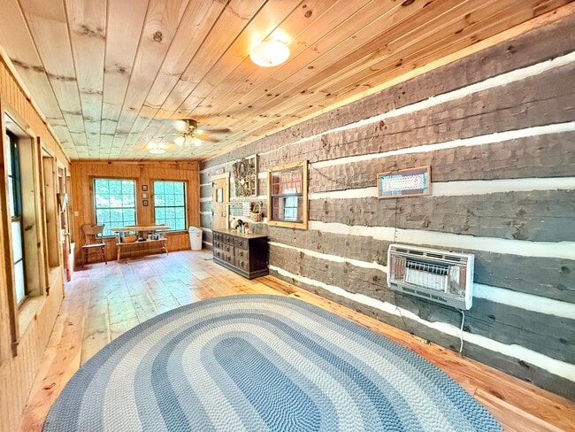Building Photo - 6233 Steffner Cir