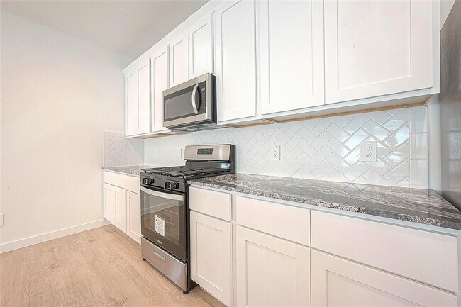 Building Photo - 1210 Via Del Corso Ln