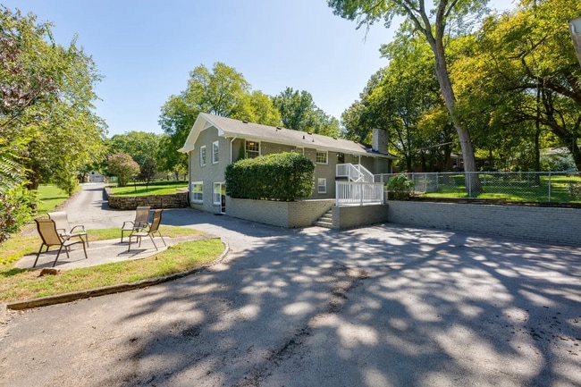 Building Photo - 4417 Saunders Ave