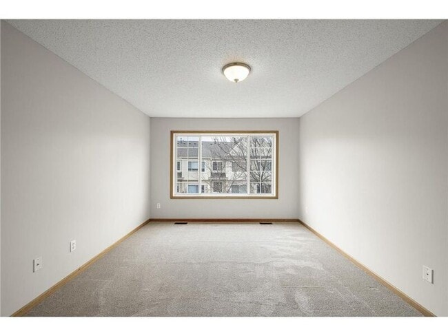 Building Photo - 13840 54th Ave N