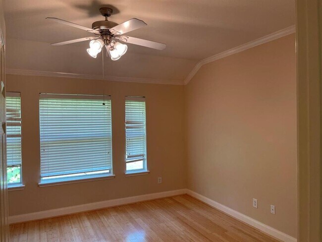 Building Photo - 5306 Chasewood Dr