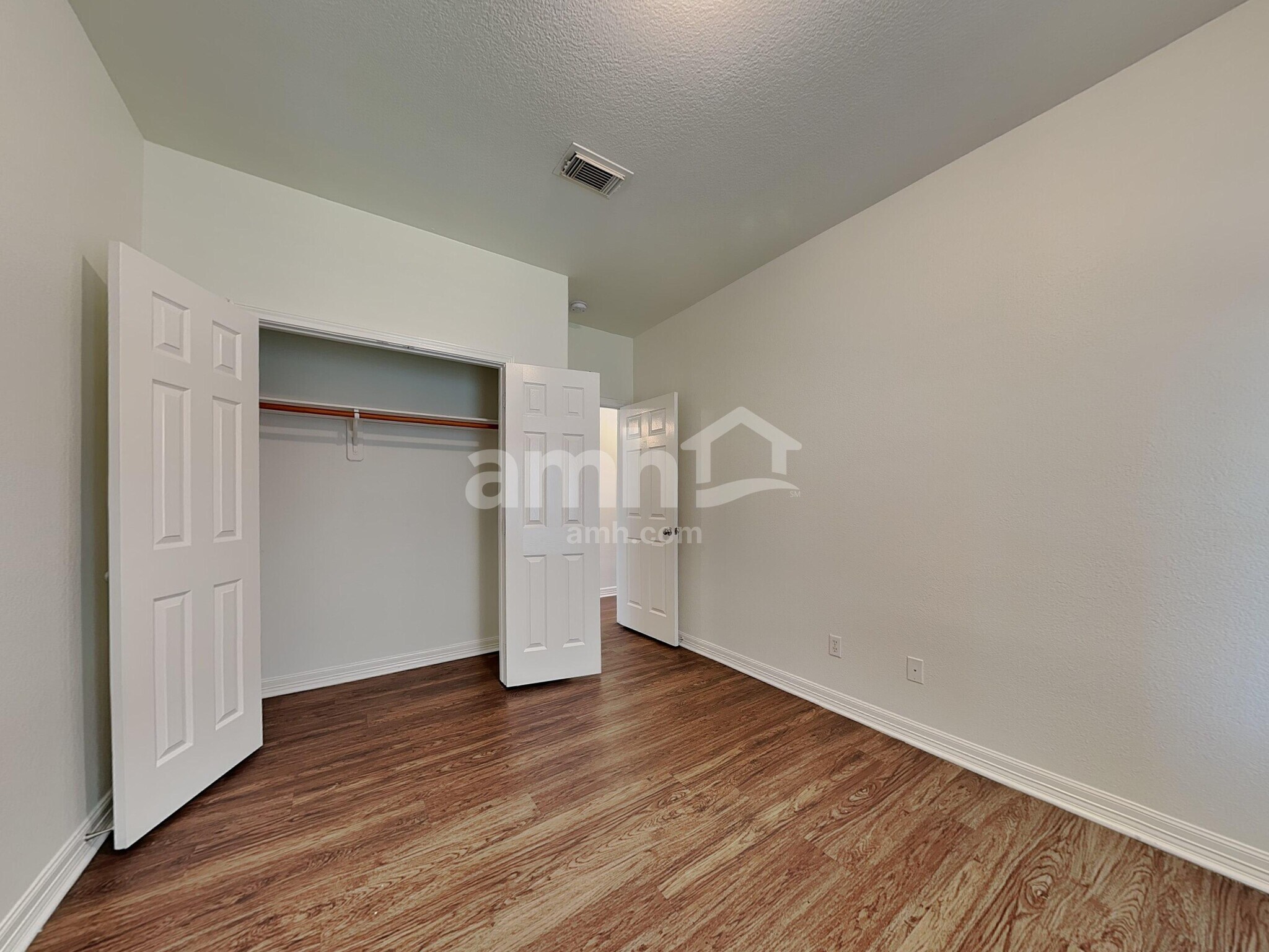 Building Photo - 7722 Heron Lakes Dr