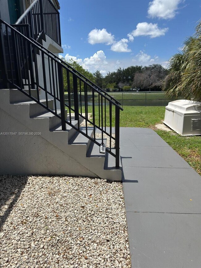 Building Photo - 7235 NW 179th St