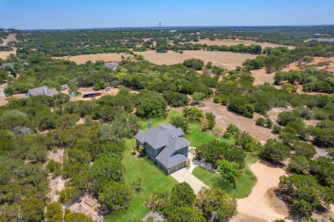 Building Photo - 14425 Evergreen Cove