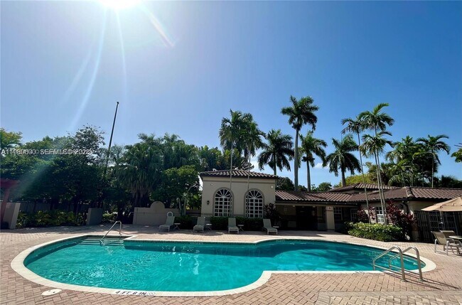 Building Photo - 9945 Nob Hill Pl