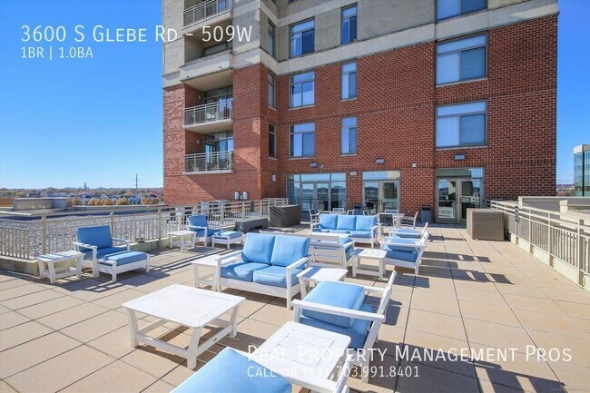 Building Photo - 3600 S Glebe Rd