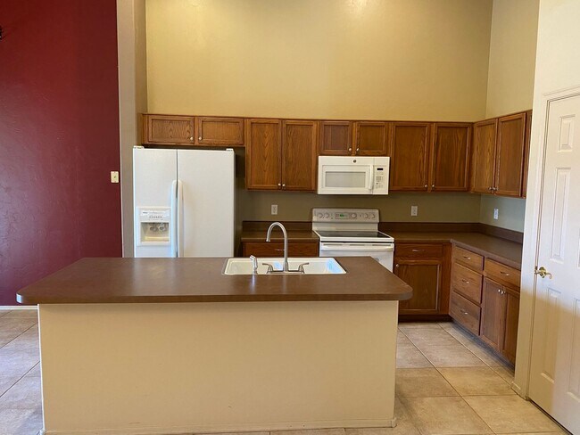 Building Photo - Beautiful Home in Sweetwater Reserve