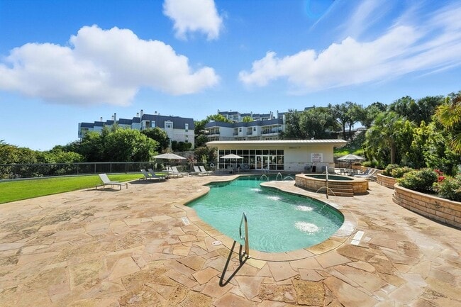 Building Photo - 2918 Ranch Rd 620 N