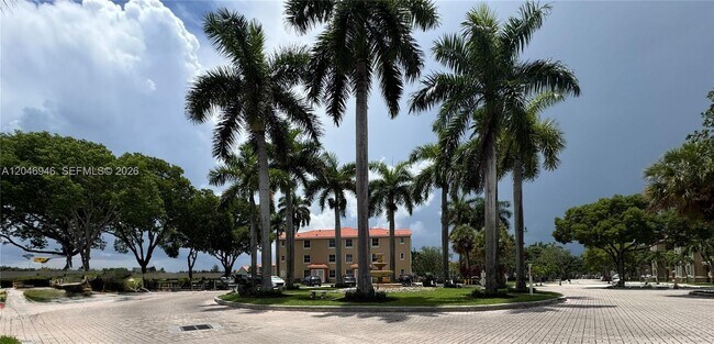 Building Photo - 6360 NW 114th Ave