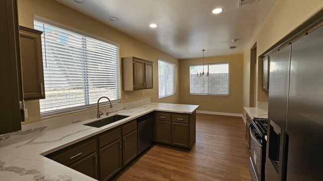 Building Photo - ADORABLE HOME IN SUMMERLIN!!!