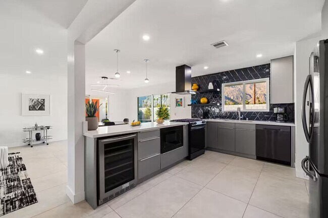 Building Photo - Casa del Sol- Modern Paradise w/ Pool and ...